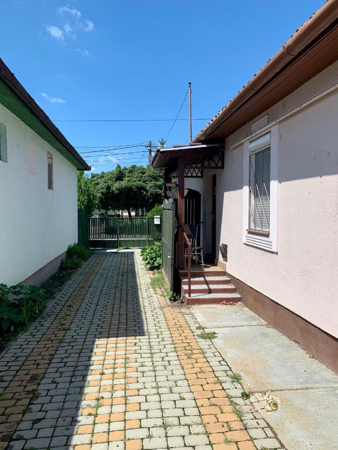 Amira Apartman Daire Hajdúszoboszló Dış mekan fotoğraf